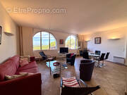 Appartement à LA CADIERE-D'AZUR