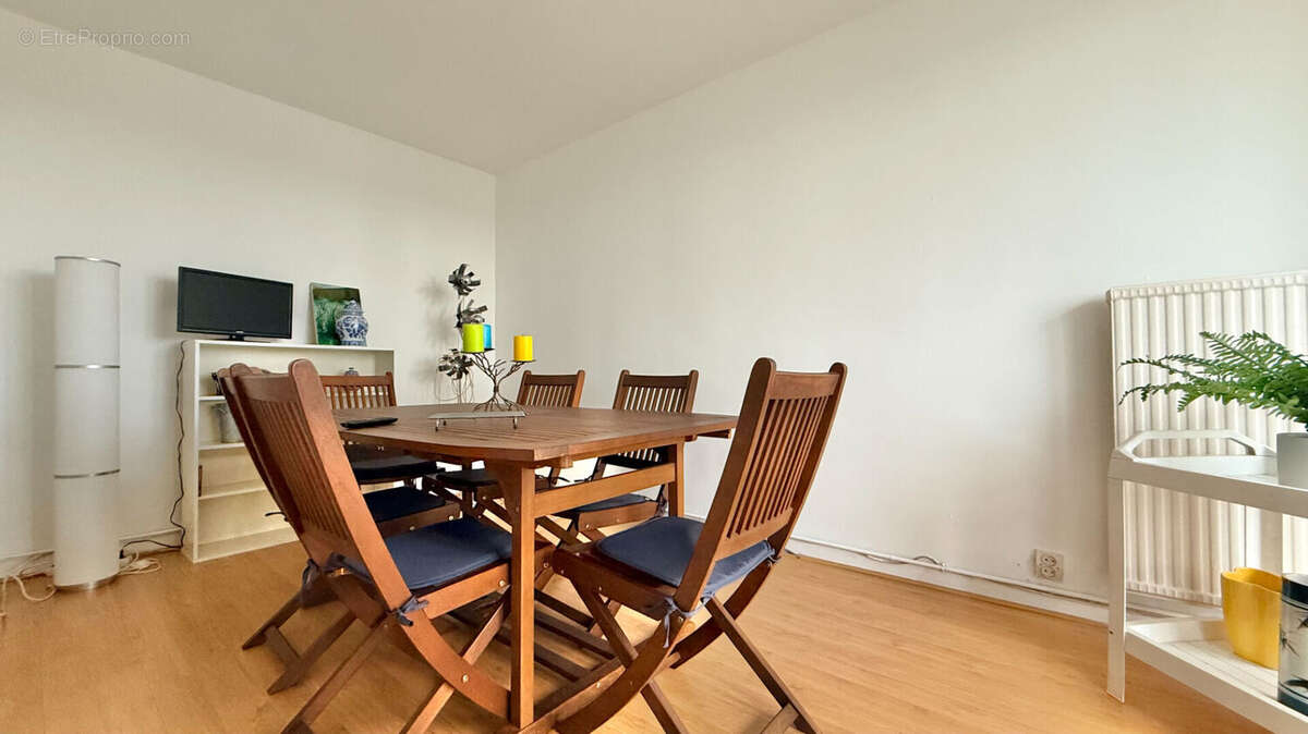 Appartement à CORBEIL-ESSONNES