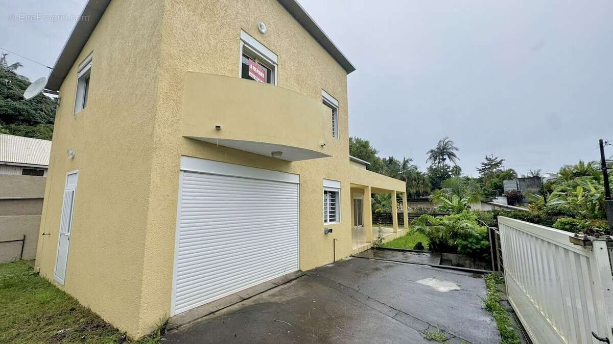 Maison à SAINT-PIERRE