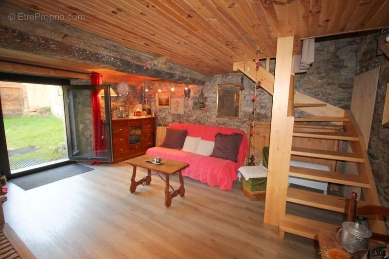 Maison à SAINT-PIERRE-DELS-FORCATS