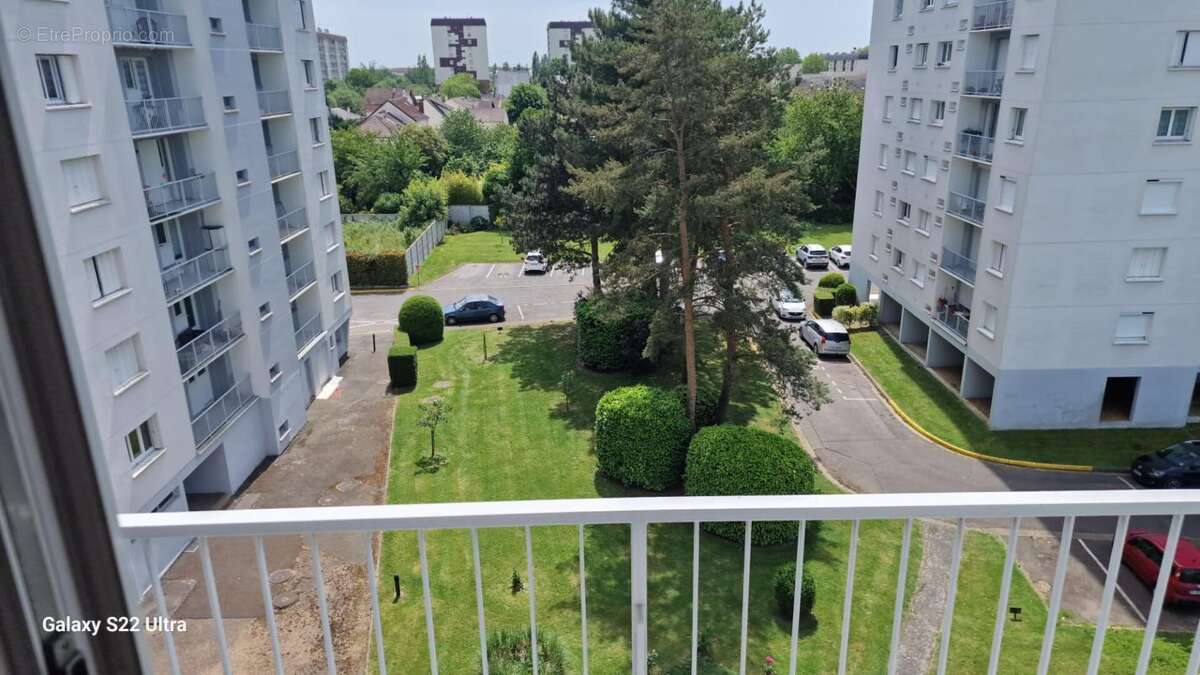 Appartement  2 pièce(s) Luce 28110  Balcon - photo 7