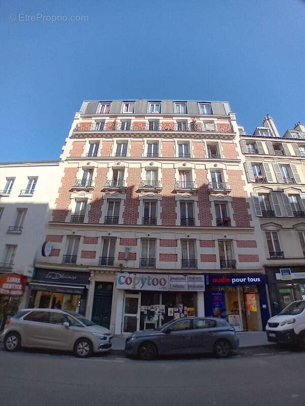 Appartement à PARIS-19E