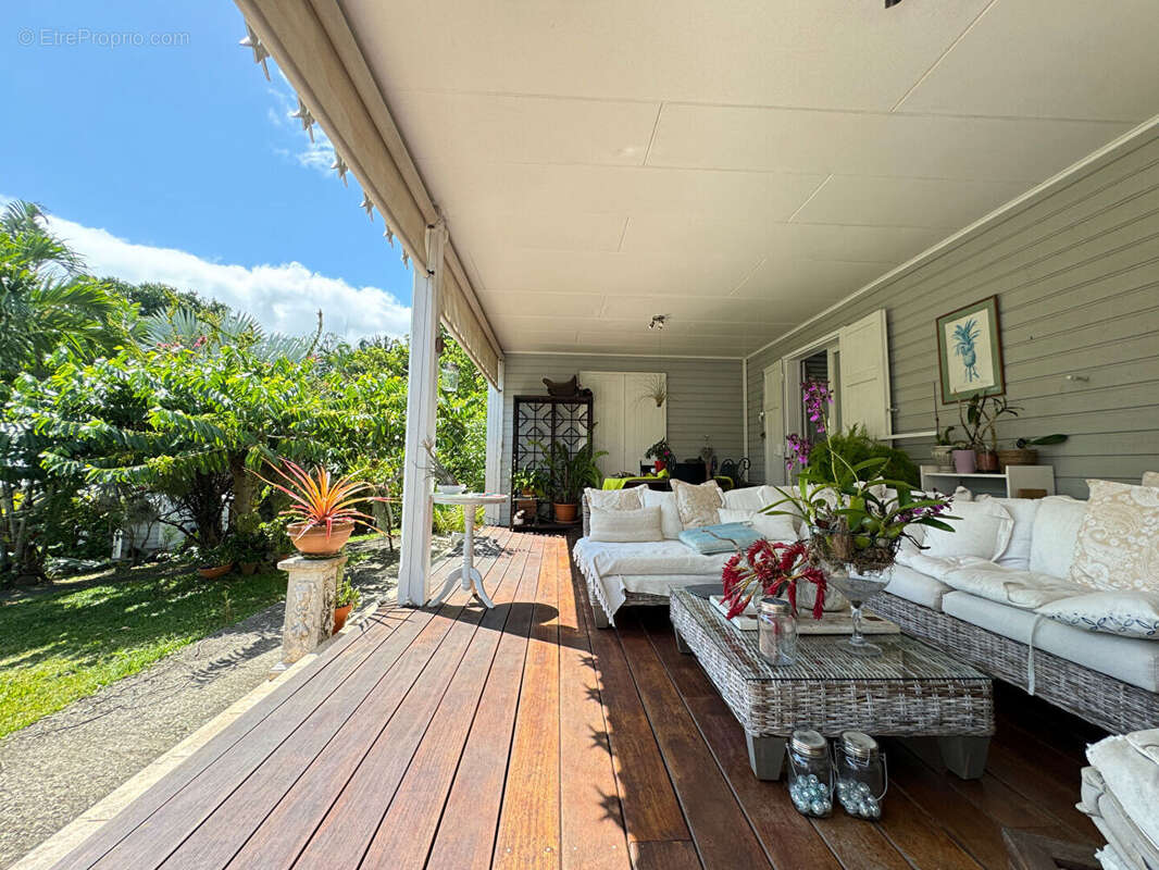 Maison à SAINT-DENIS