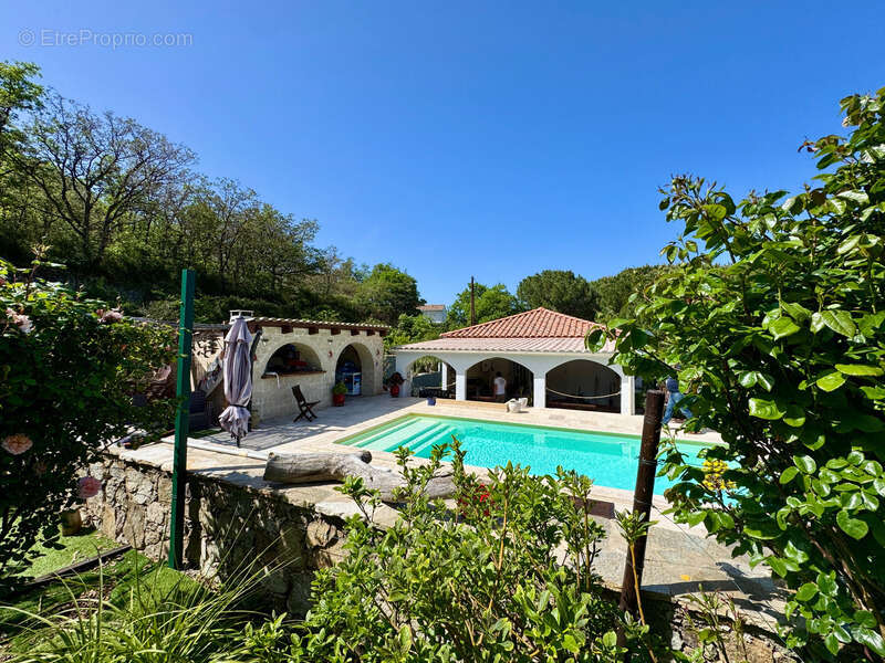 Maison à VILLE-DI-PARASO