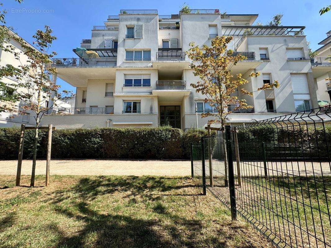 Appartement à JUVISY-SUR-ORGE