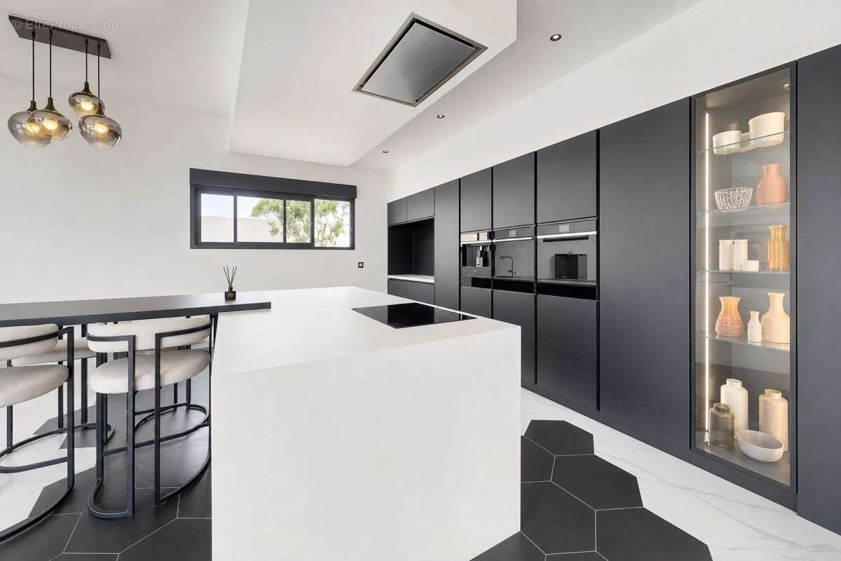 Maison de caractère avec piscine à Pia - photo 9