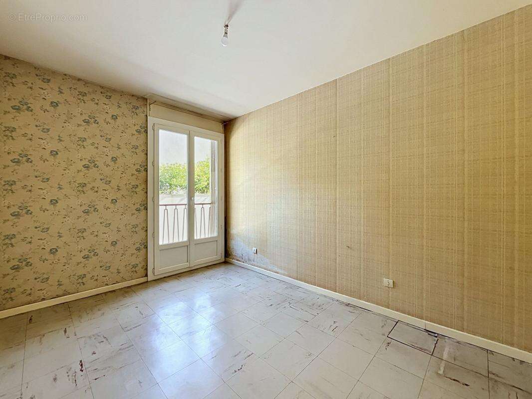 Appartement à TOURNON-SUR-RHONE