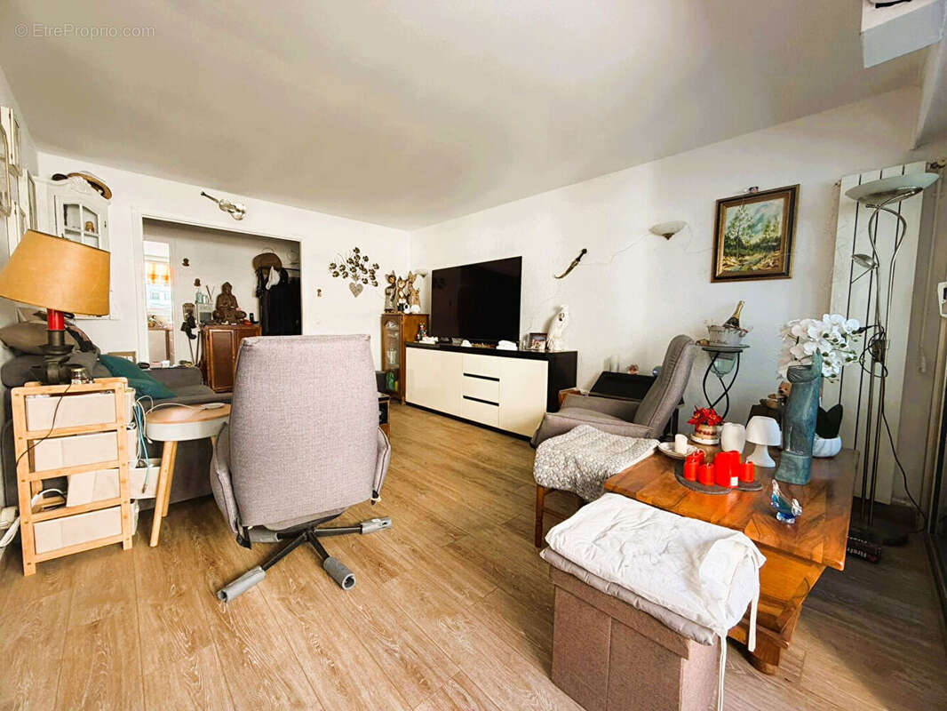 Appartement à CAGNES-SUR-MER