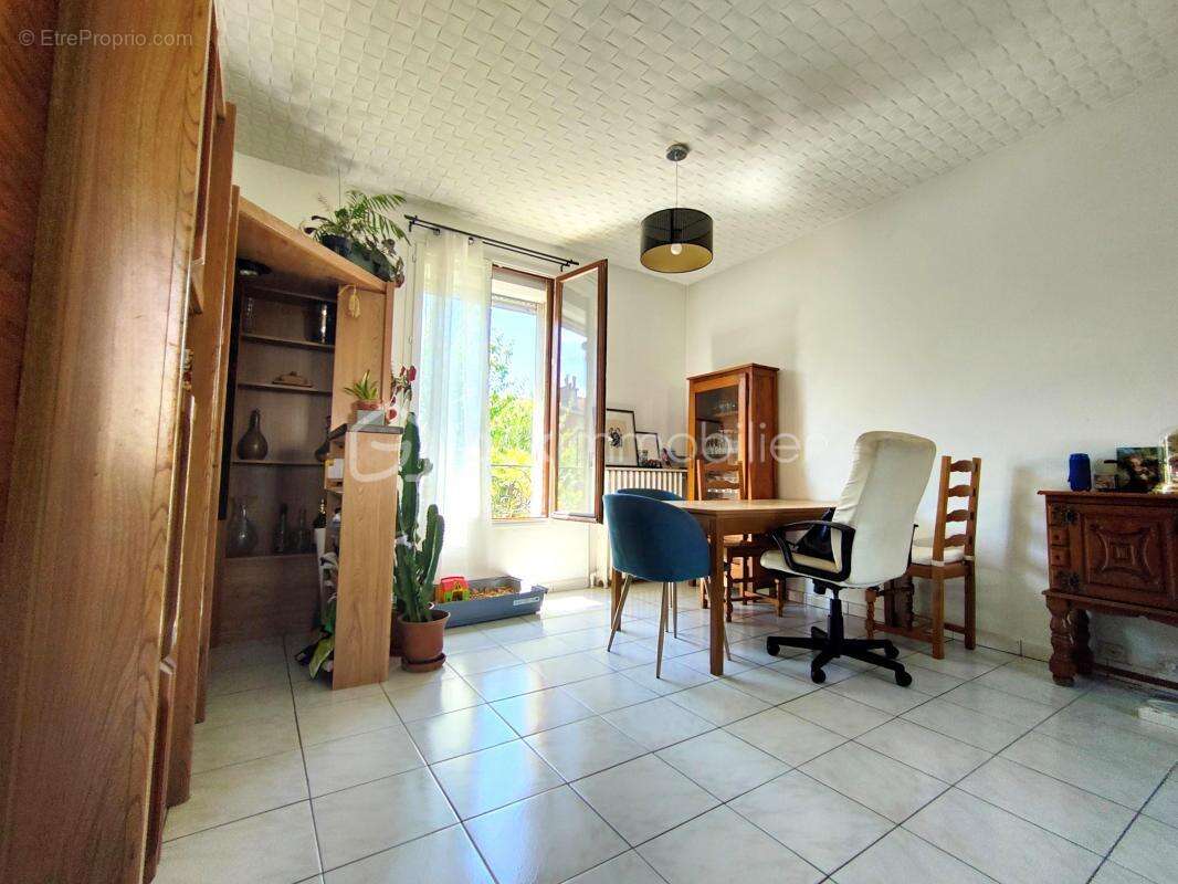 Maison à NOISY-LE-SEC