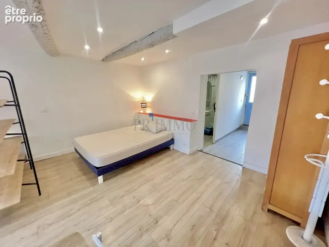 Grand studio de 41 m2 Fréjus Centre Historique, accès facile - photo 7