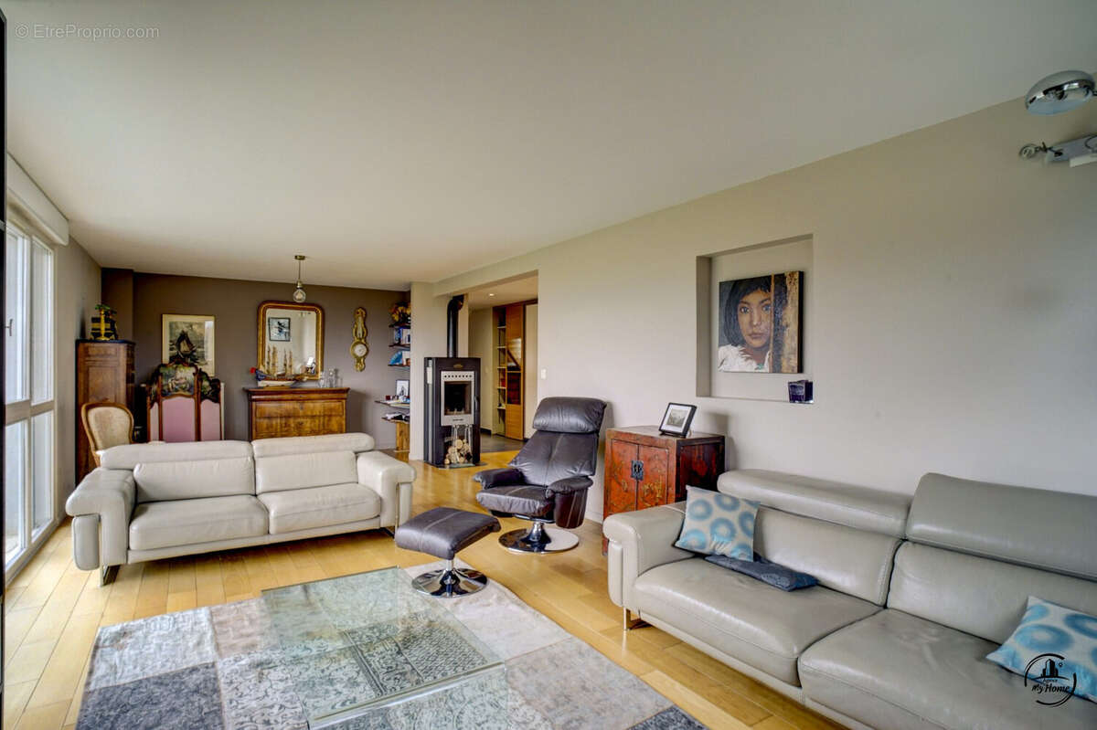 Maison à SAINT-HEAND