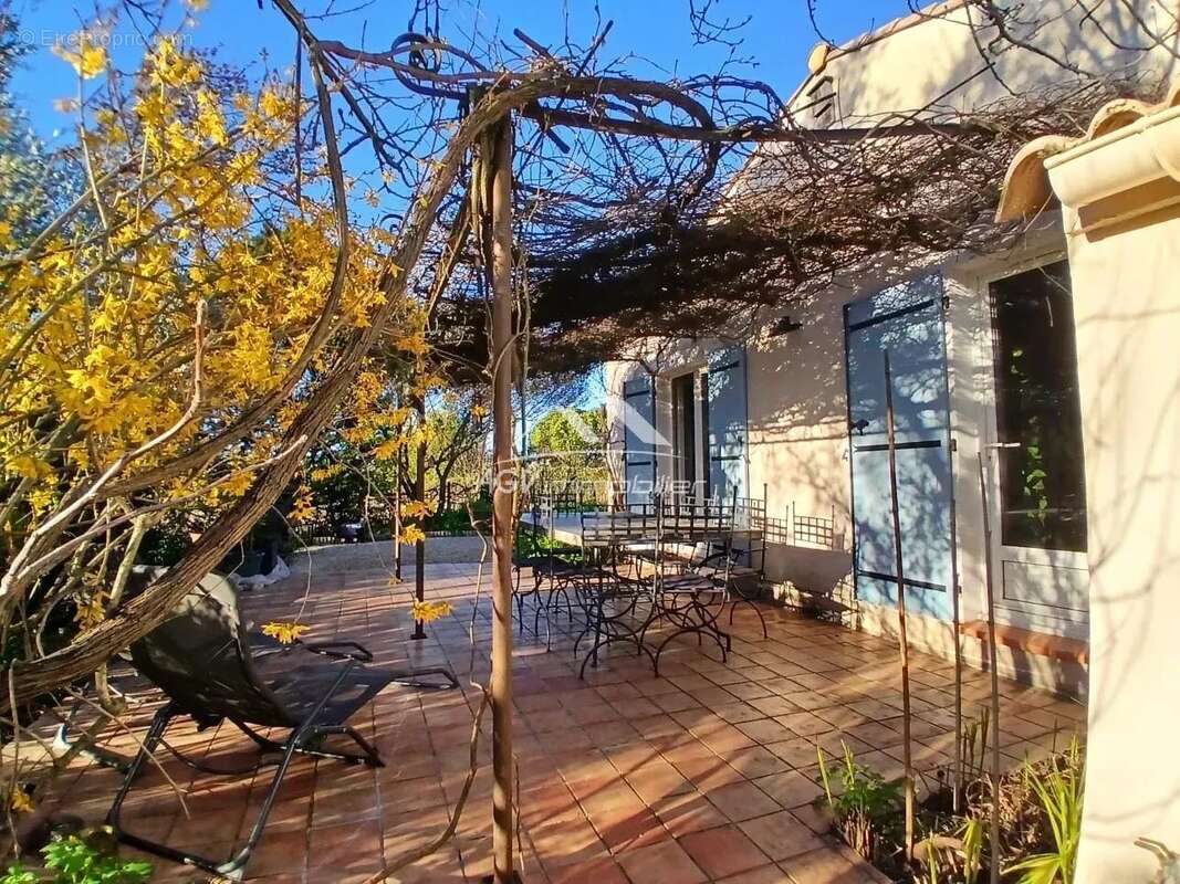 Maison à SAINT-CHRISTOL-LES-ALES