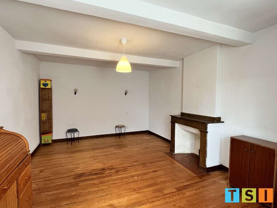 Maison à POINTIS-DE-RIVIERE