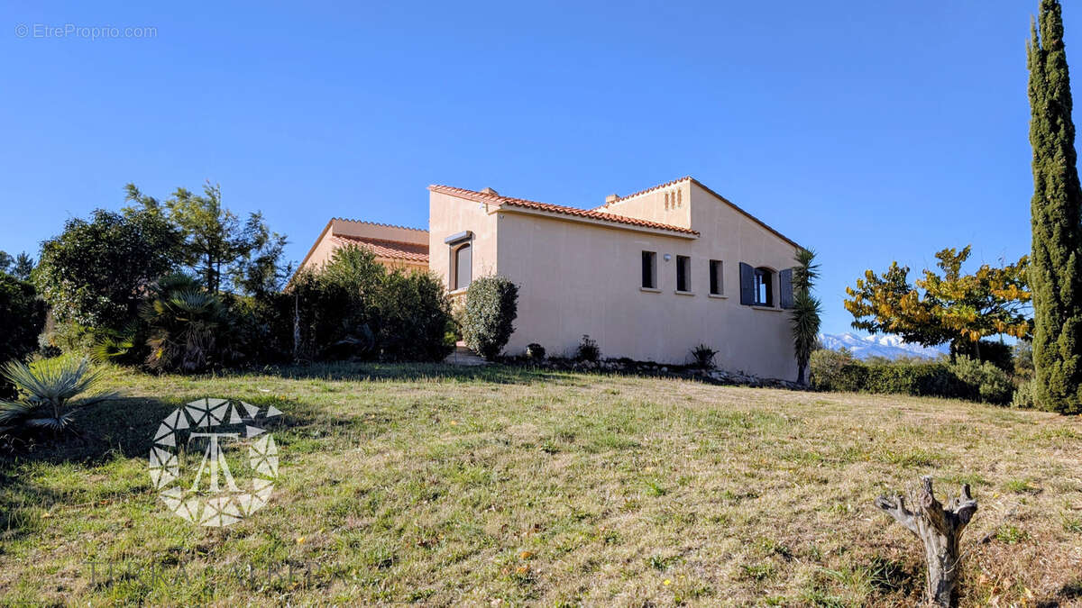 Maison à MONTESQUIEU-DES-ALBERES