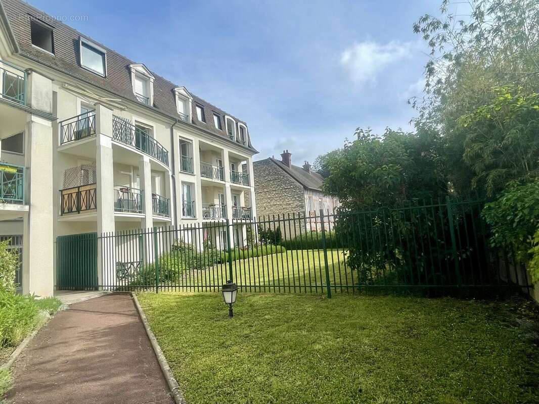 Appartement à AVON