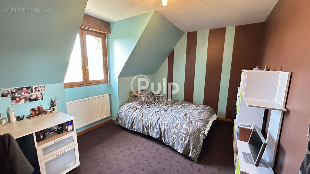 Maison à BRUAY-LA-BUISSIERE