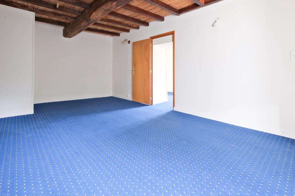 Maison à GRAND-BRASSAC