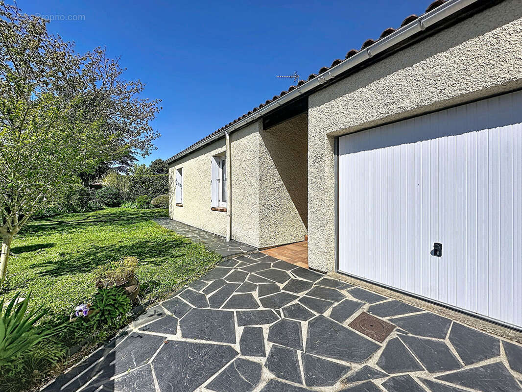 Maison à SAINT-ORENS-DE-GAMEVILLE