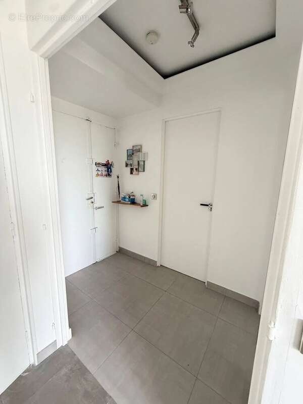 A vendre - le raincy - f2 - photo 8