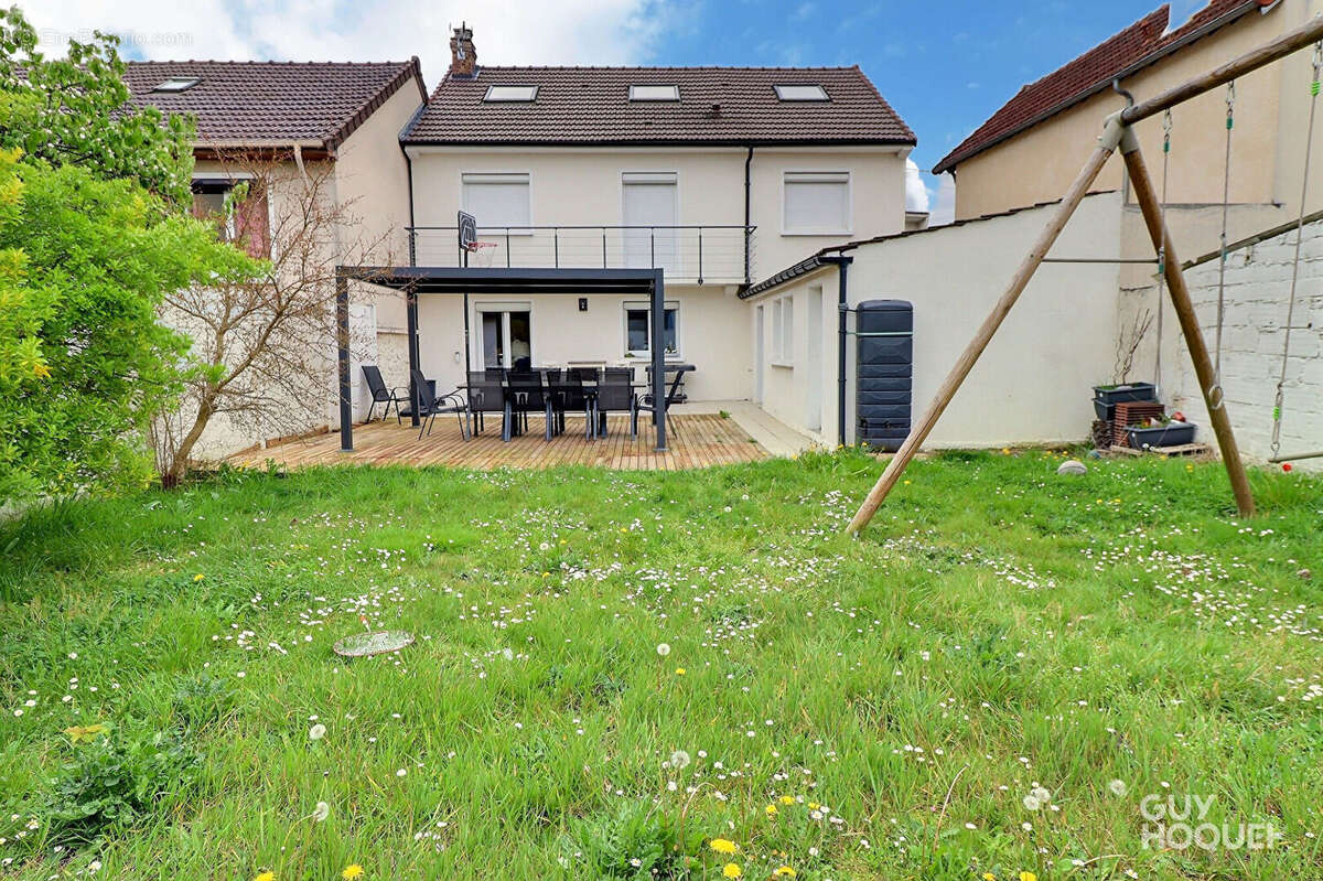 Maison à MORSANG-SUR-ORGE