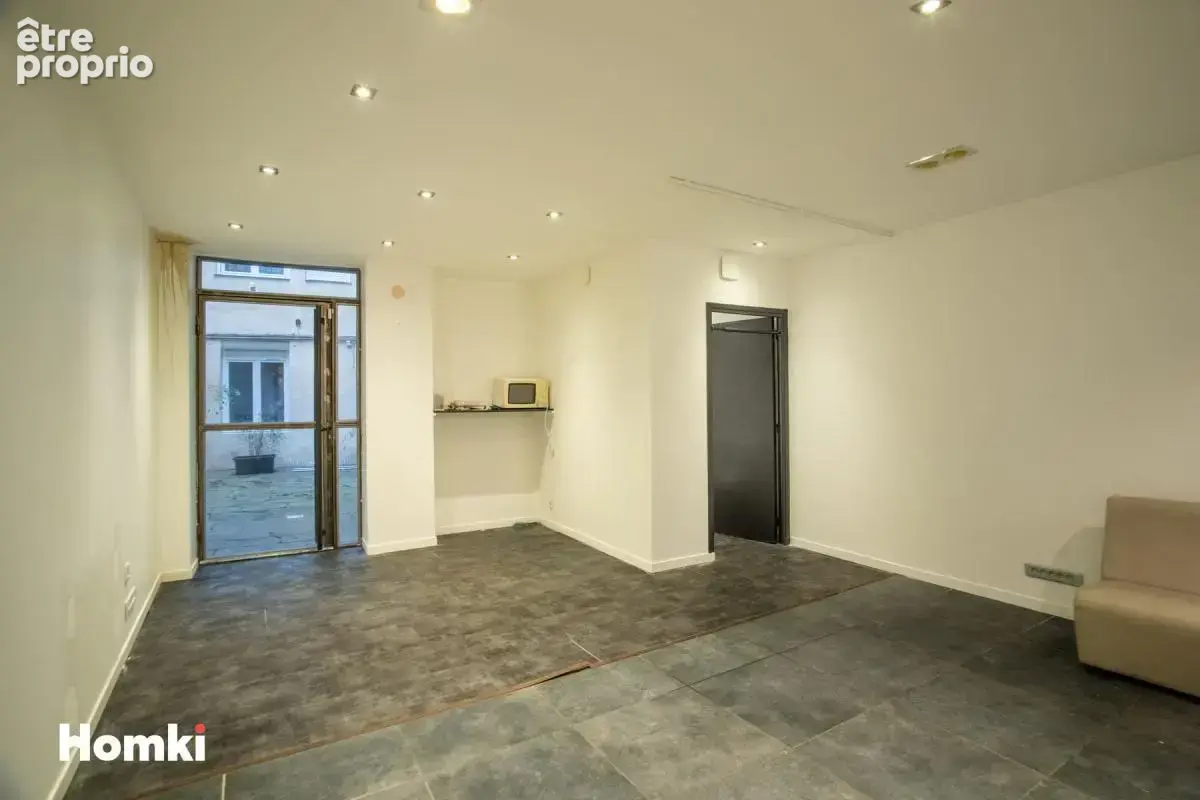 Rentabilité 10,9 % – Local commercial emplacement n°1 – Saint-Étienne - photo 7