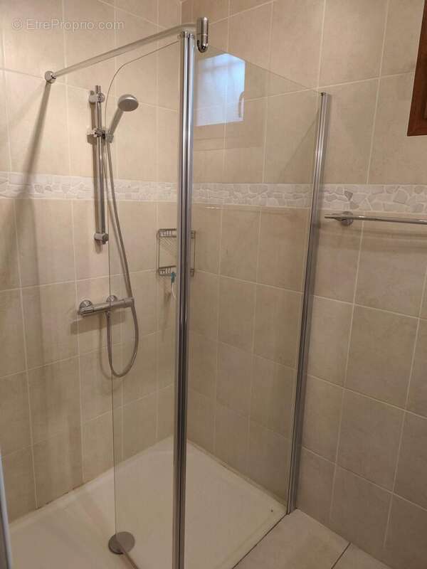 Maison 83 m² à Fontguenand  - photo 5