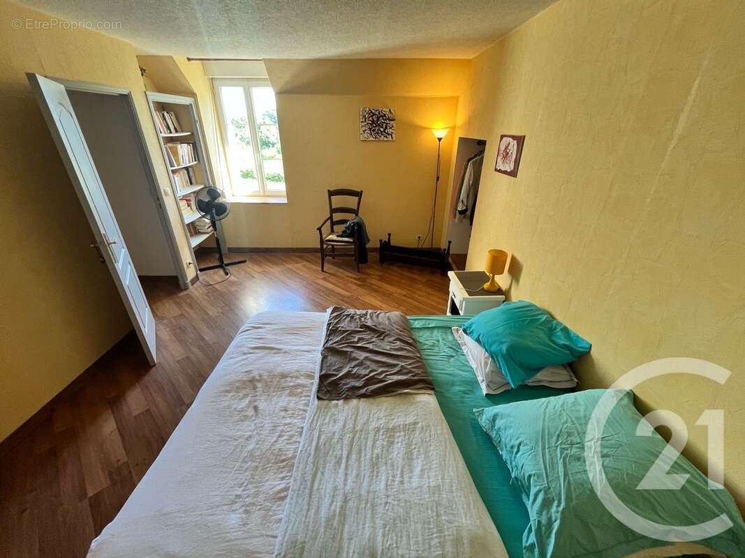 Maison 196 m² à Saint-Malo-En-Donziois  - photo 18