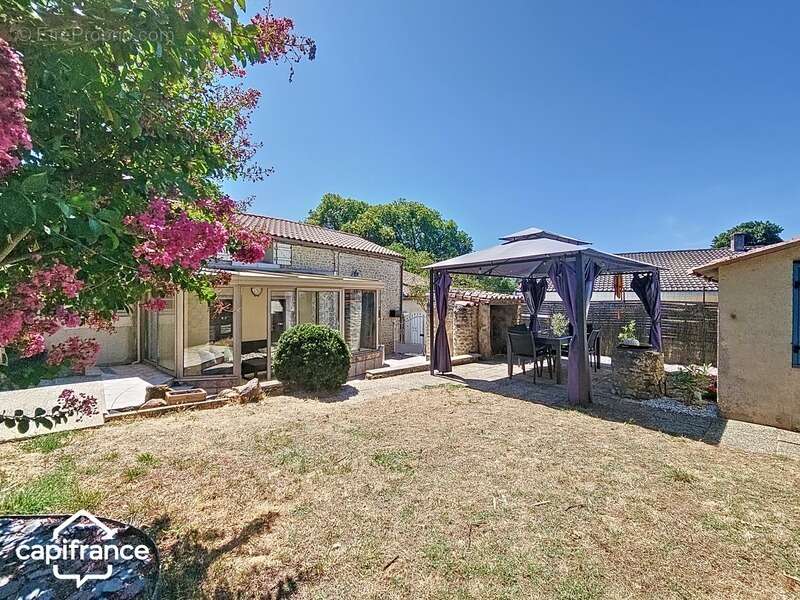 Maison à SAINT-JEAN-DE-THOUARS