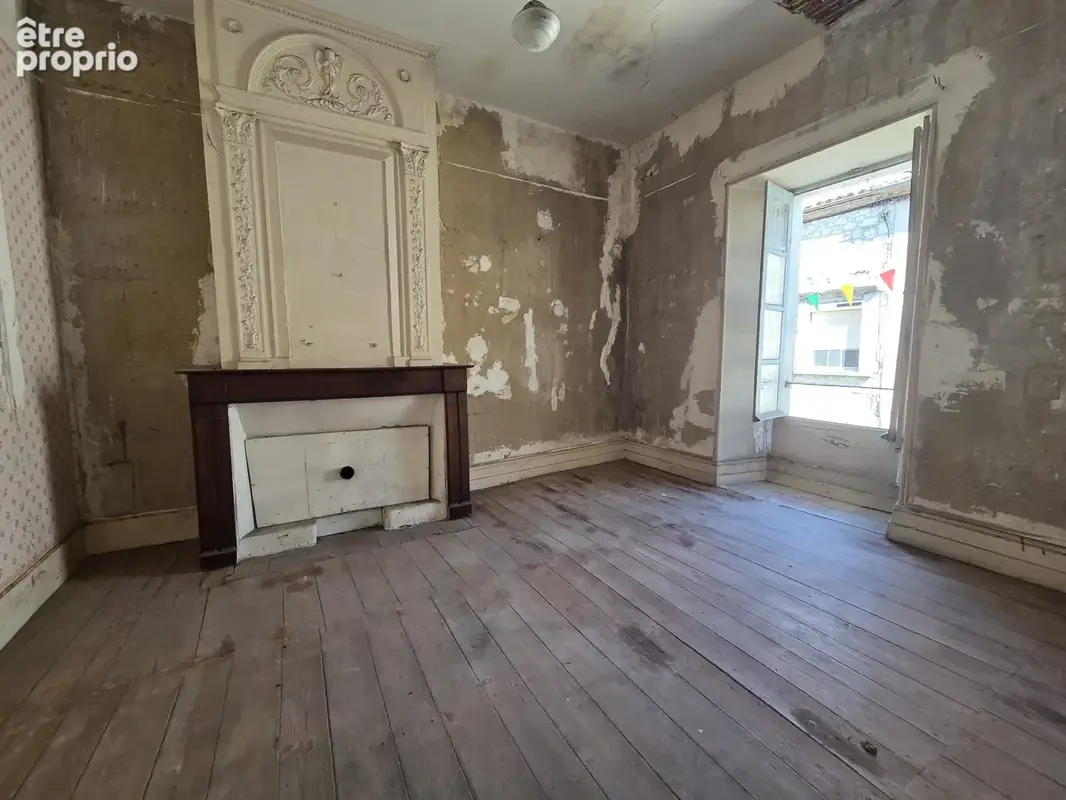 Immeuble de caractère avec potentiel d'aménagement au cœur du village - photo 8