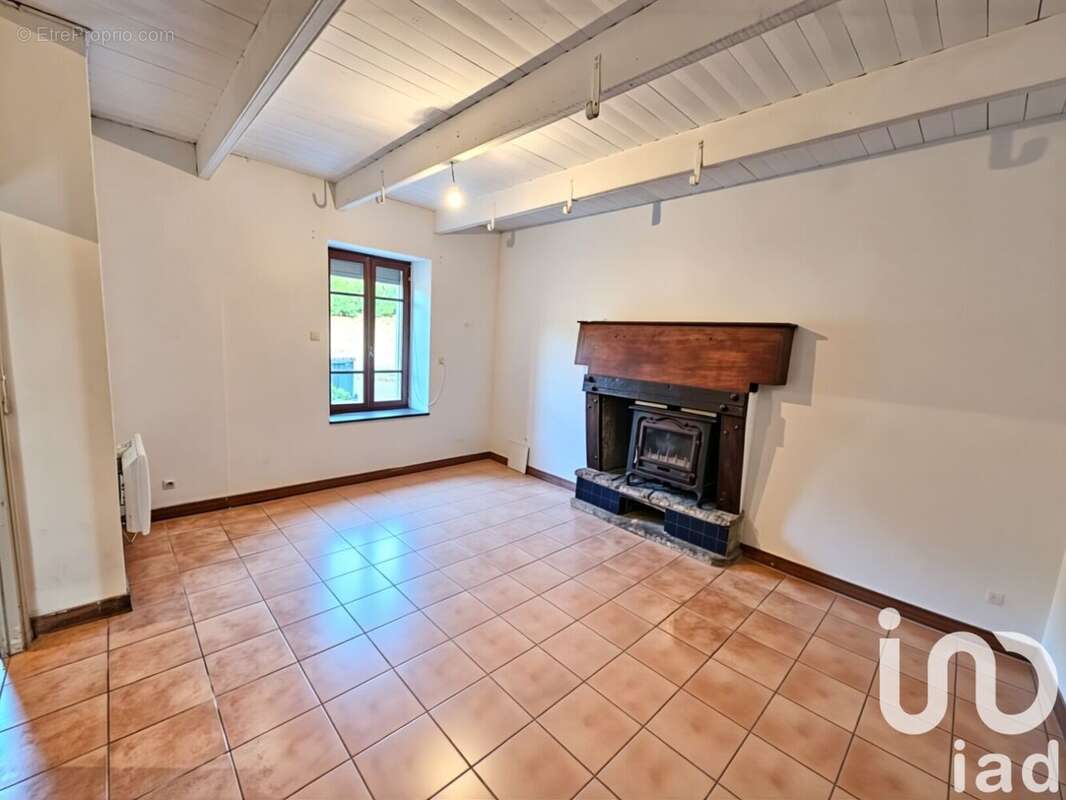 Photo 2 - Maison à GUERLESQUIN