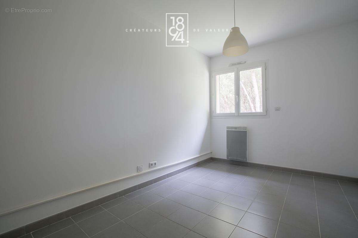 Appartement à MARSEILLE-13E