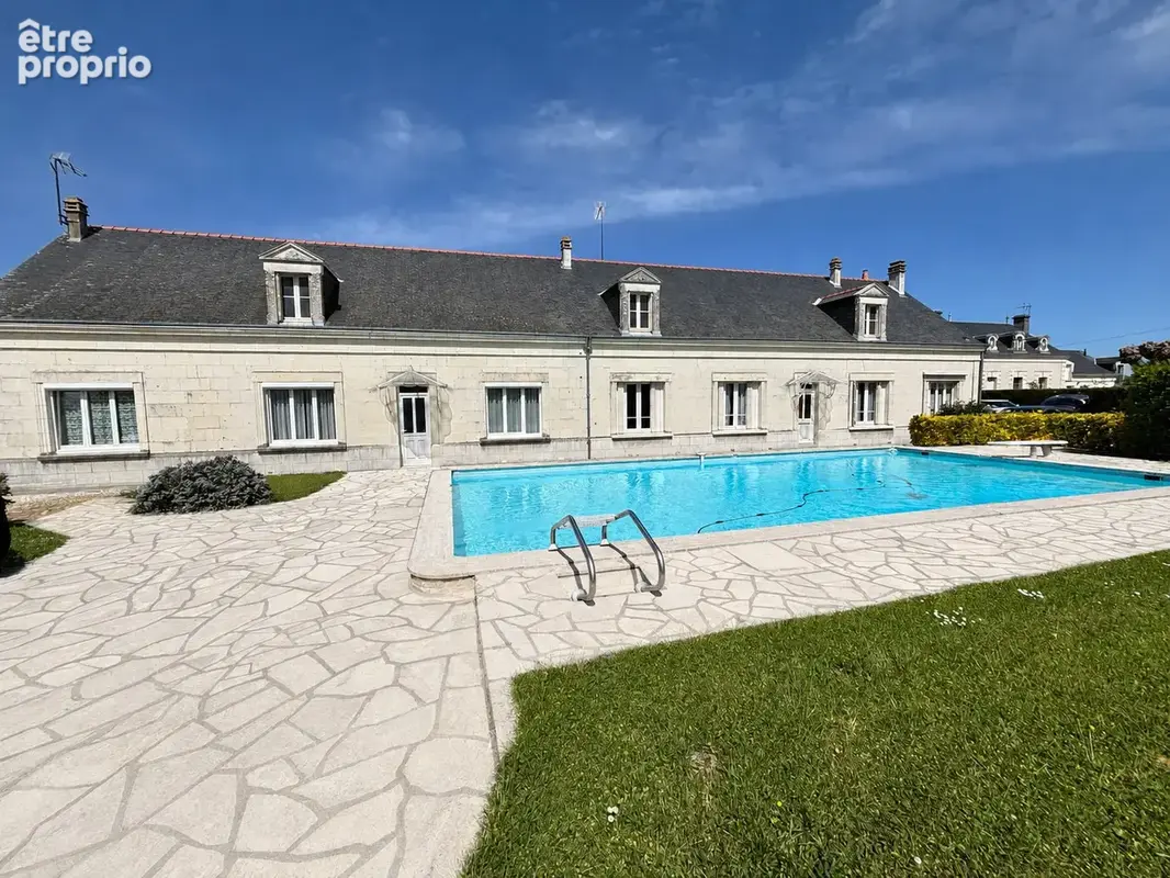 Grande propriété avec deux habitations, piscine et dépendances - photo 2
