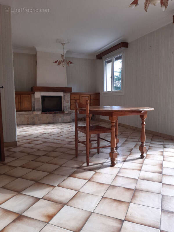 Maison à PARIGNE-L'EVEQUE