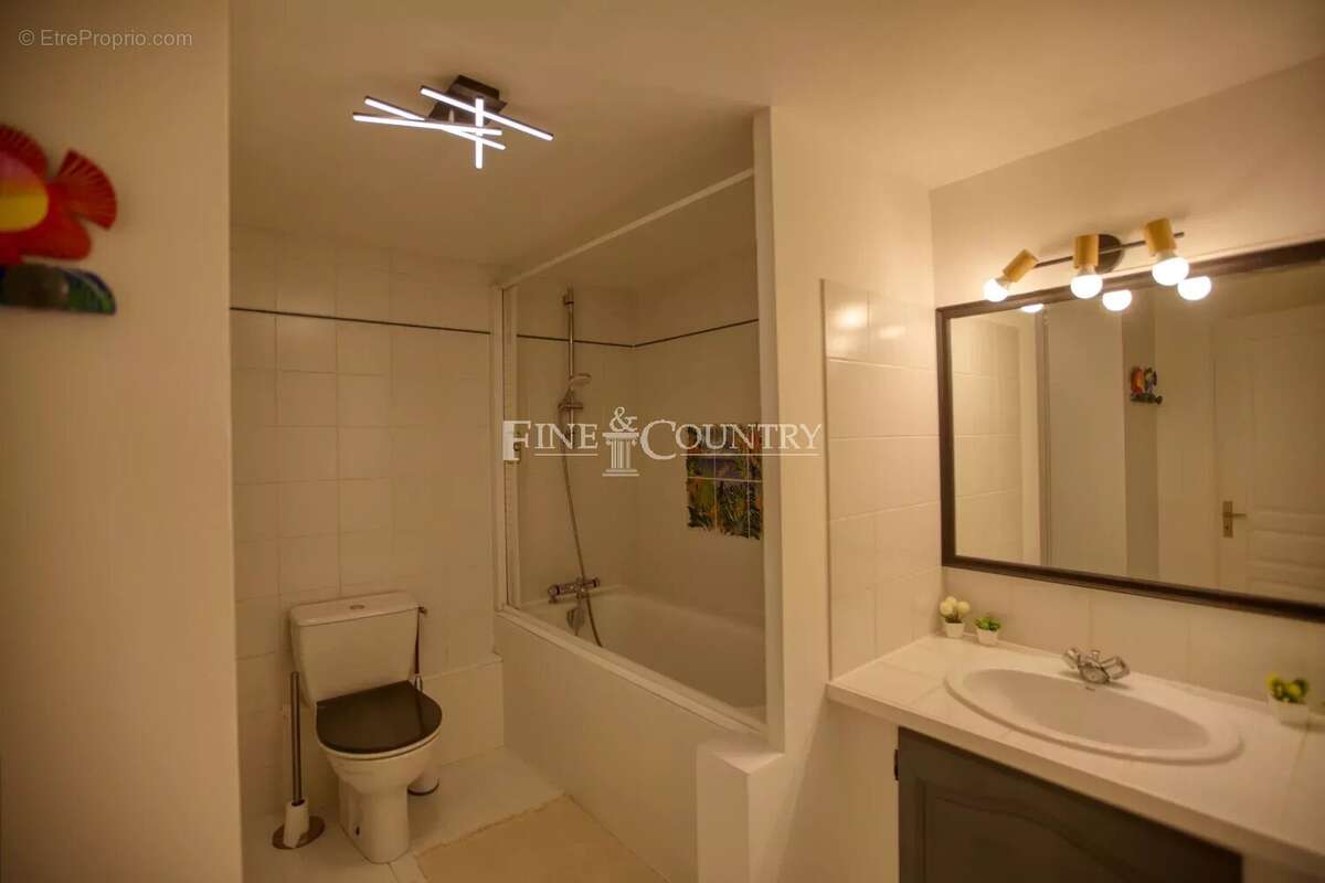 Maison à MANDELIEU-LA-NAPOULE