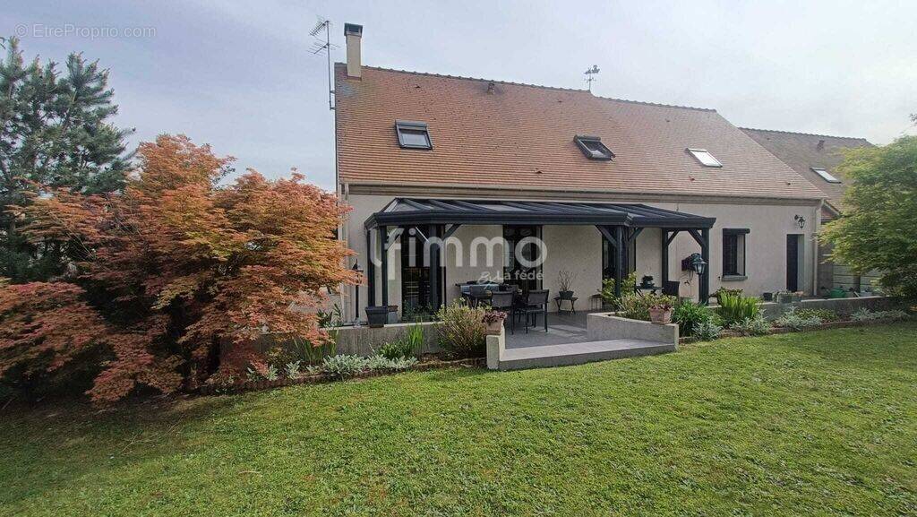 Maison à NANGIS