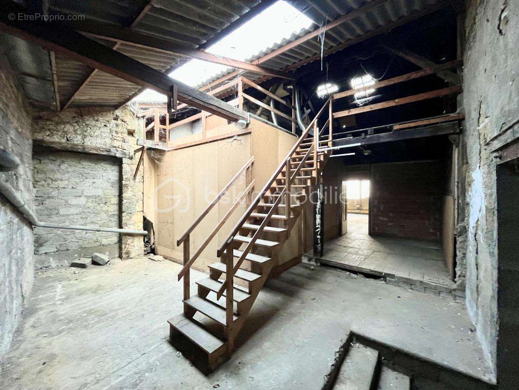 Appartement à VILLEFRANCHE-SUR-SAONE