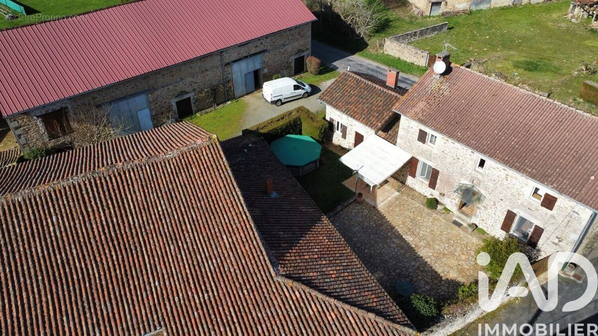 Photo 1 - Maison à SEREILHAC