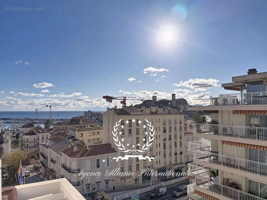 Appartement à CANNES