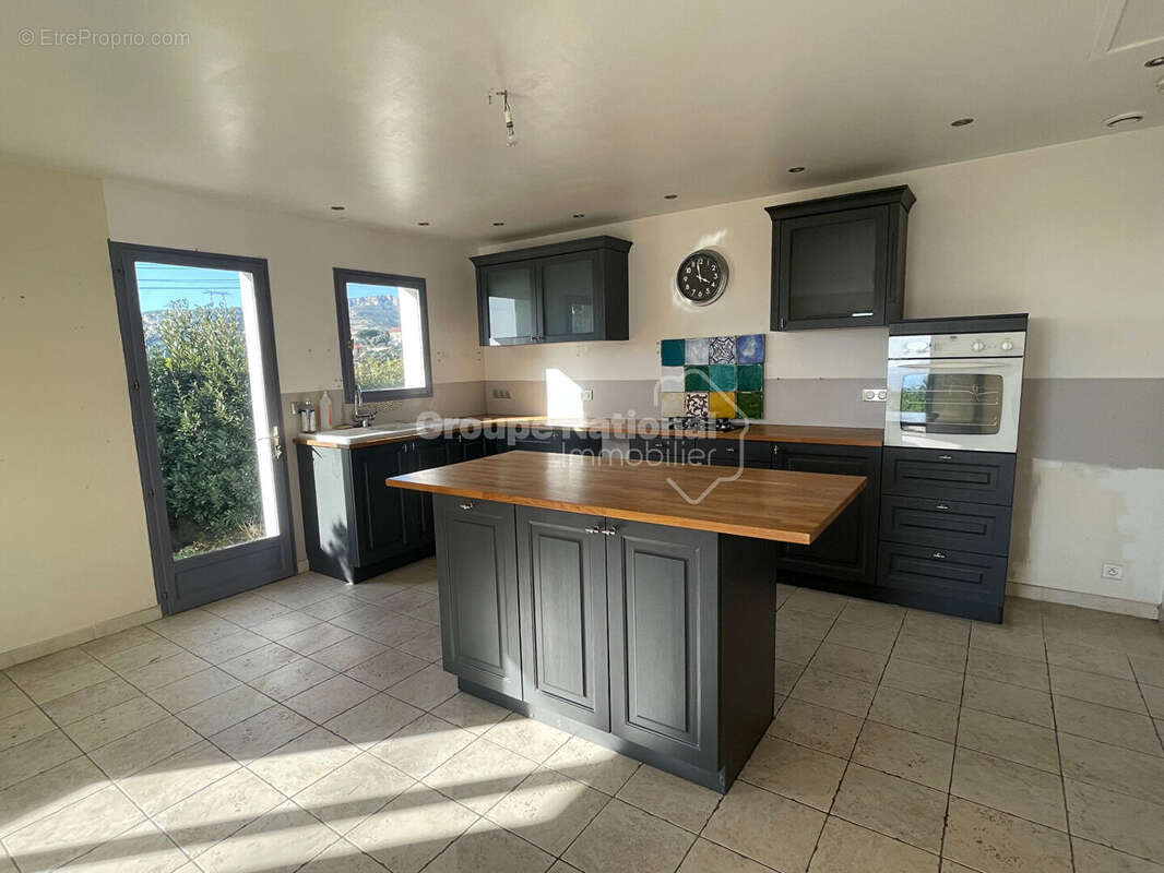 Maison à MARSEILLE-16E