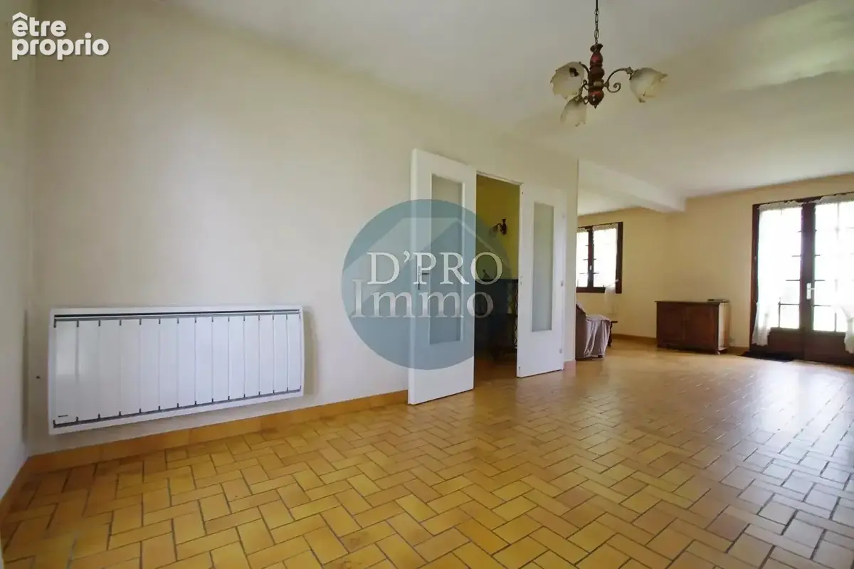 Maison Familiale De 110 M² Sur Grand Terrain De Plus De 1600 M² - photo 7