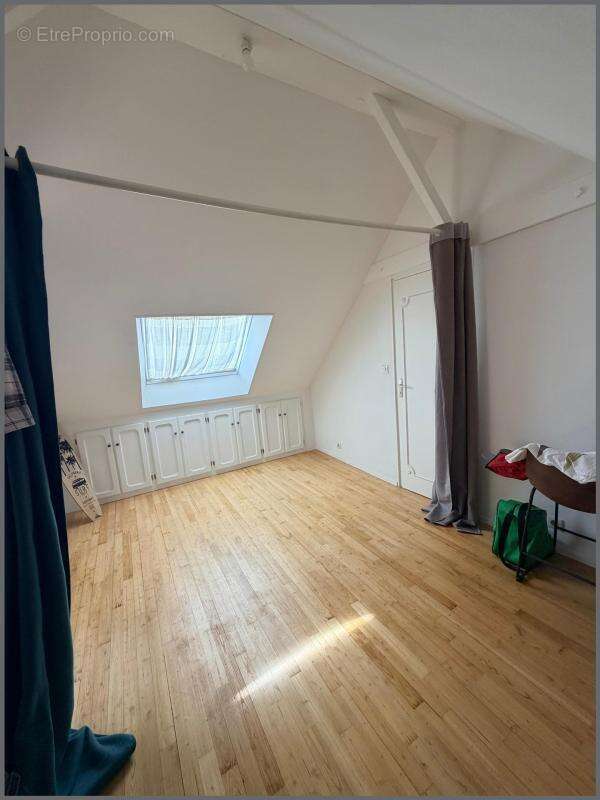 Duplex de caractère en plein centre ville avec son jardin de 186 m2 - photo 5