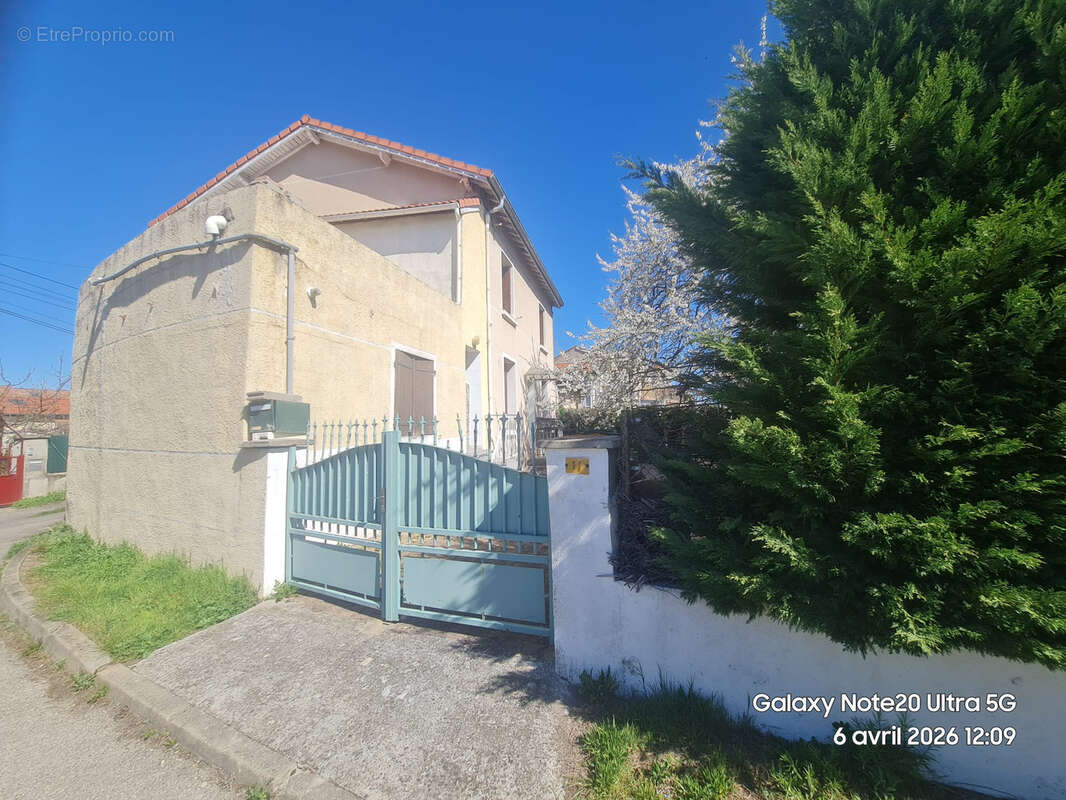 Maison à SAINT-ETIENNE