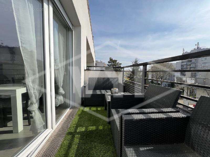 Appartement à BOUSSY-SAINT-ANTOINE
