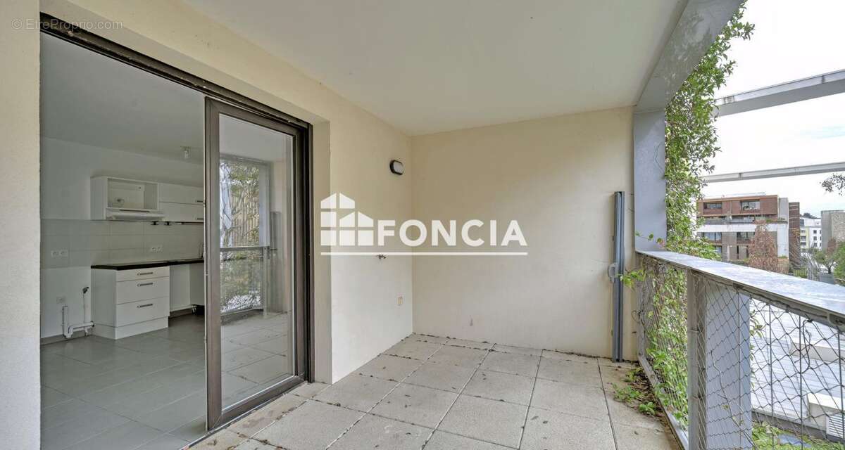 Appartement à SAINT-JEAN-DE-VEDAS