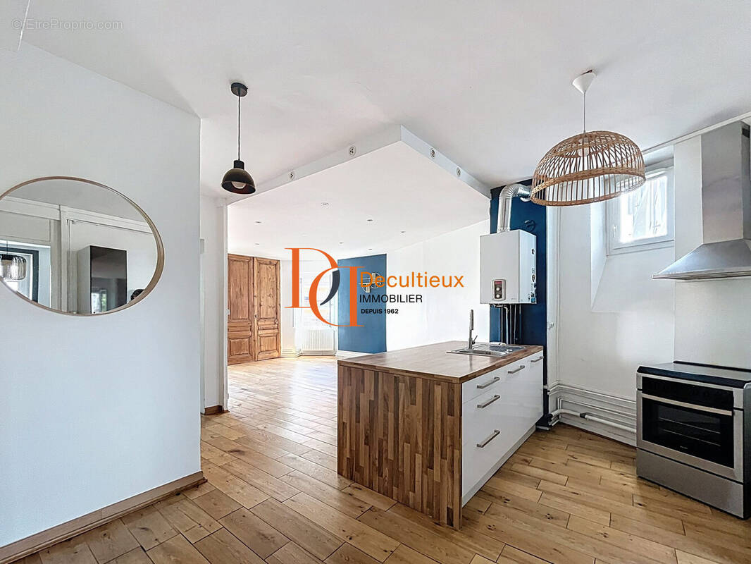 Appartement 86 m² à Villeurbanne  - photo 3