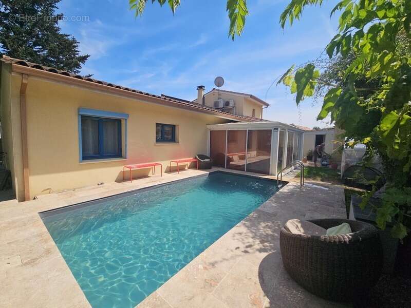 Maison à SAINT-ANDRE-DE-CUBZAC