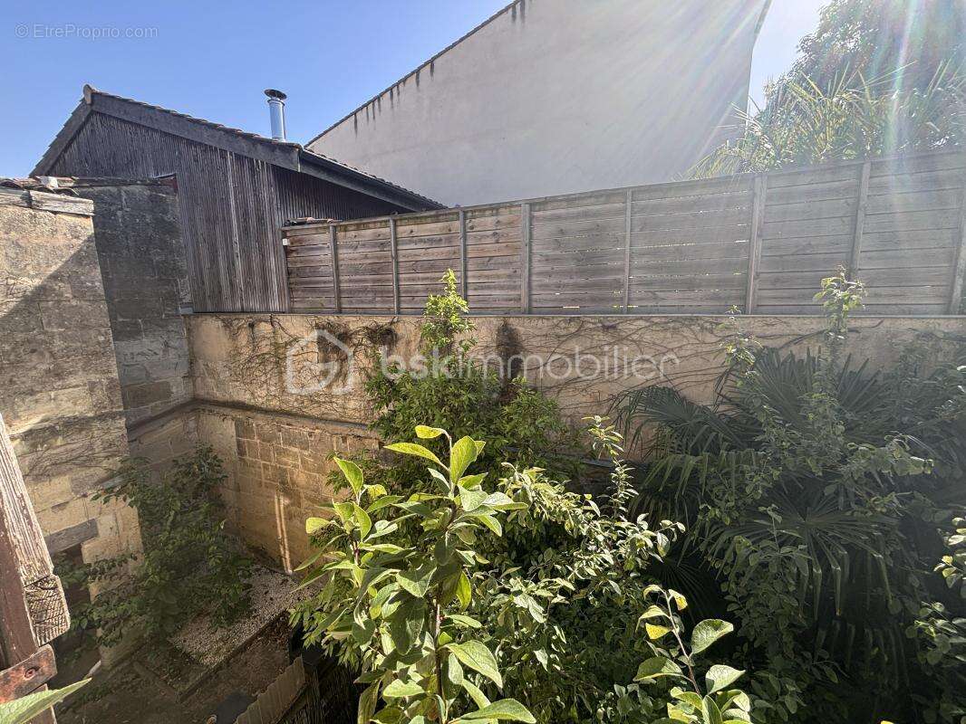 Bordeaux Chartrons – Duplex de charme avec terrasse tropézienne - photo 17