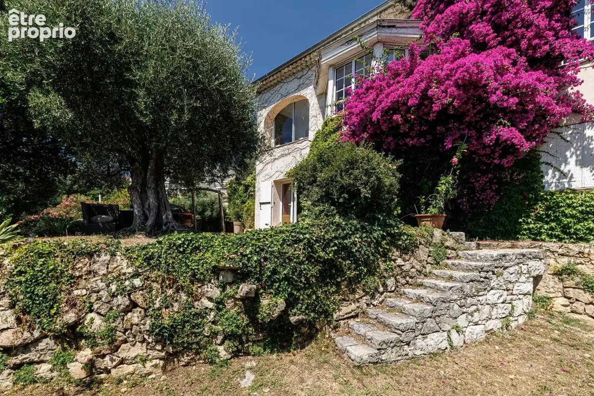 Vente Vence Maison Individuelle 213m2 - Terrain - Piscine - Vue Mer et Montagnes - photo 44
