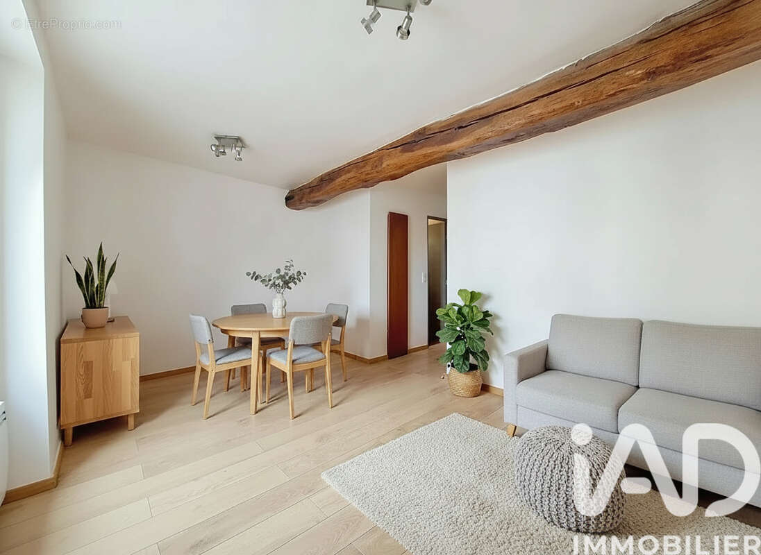Photo 3 - Appartement à NANTEUIL-LES-MEAUX