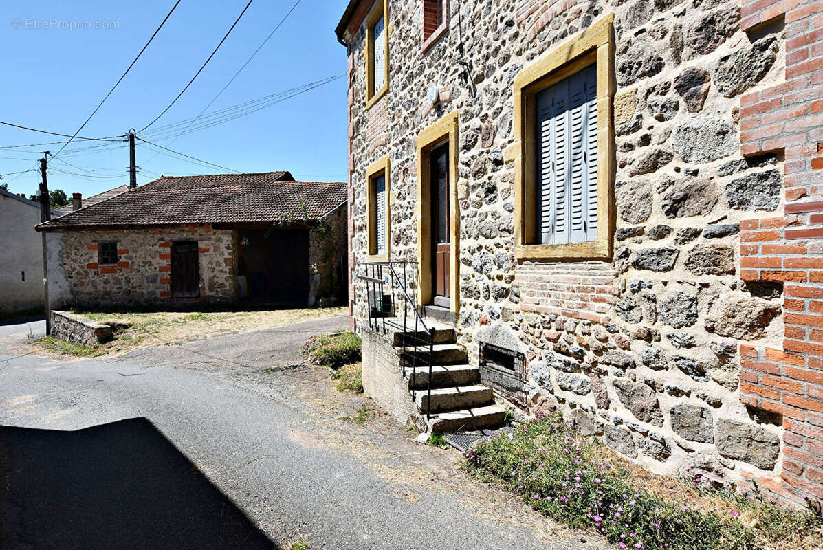 Maison à CHANGY